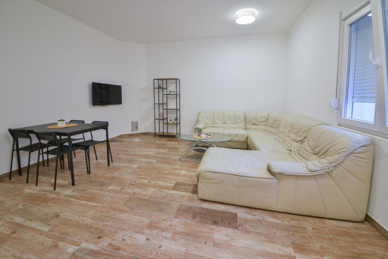 Апартаменты Harmonia Hills *